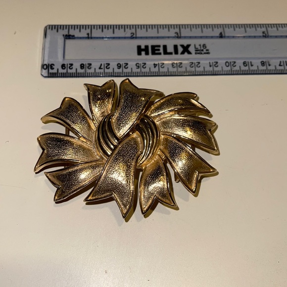 Vintage Mimi D belt buckle